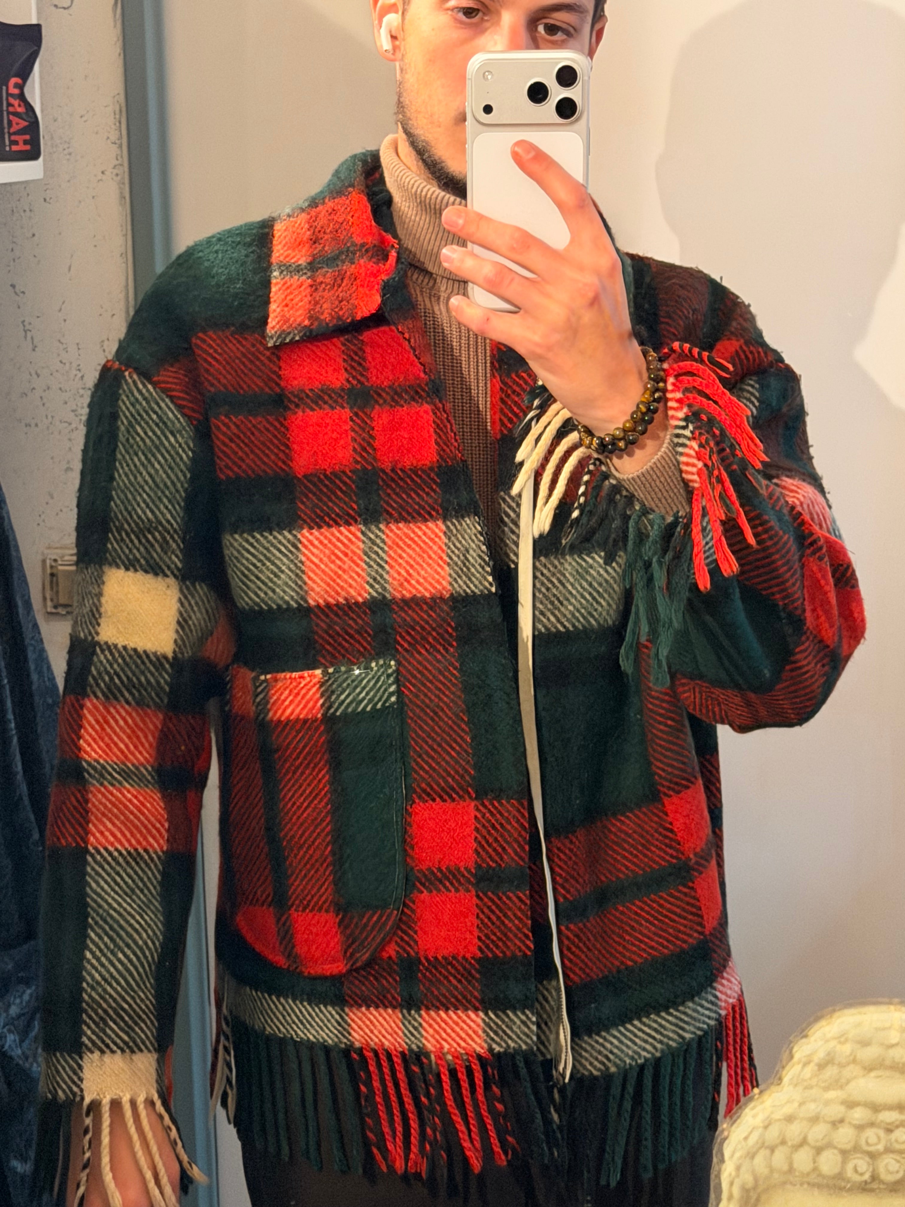 Veste couverture à franges